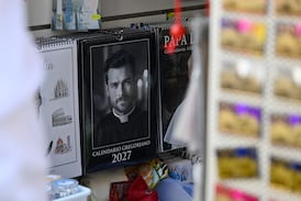 Calendario de “sacerdotes sexis” de Roma vuelve a dar de qué hablar por inesperada revelación