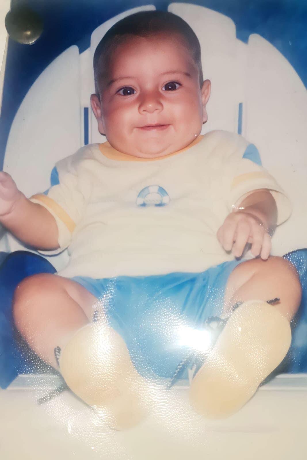 James Angulo Nace una estrella