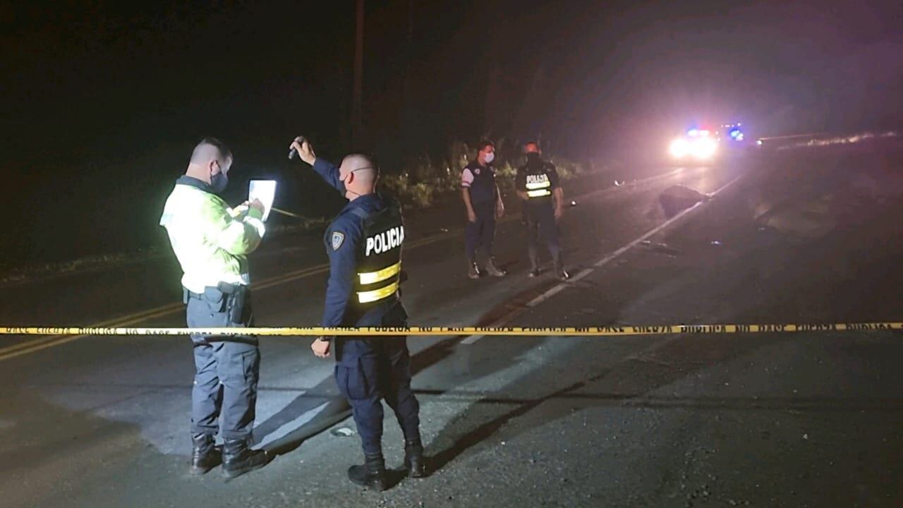 Víctor Cordoncillo, empleado de Coopelesca muere atropellado mientras trabajaba en San Carlos. Foto Edgar Chinchilla.