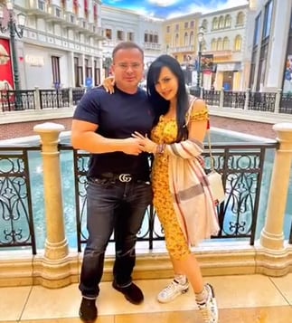Maribel Guardia y su esposo