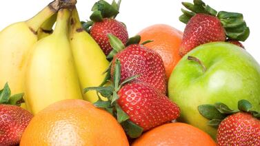 Una fruta que casi todos tienen en la casa ayuda a superar la depresión y quitarse la goma