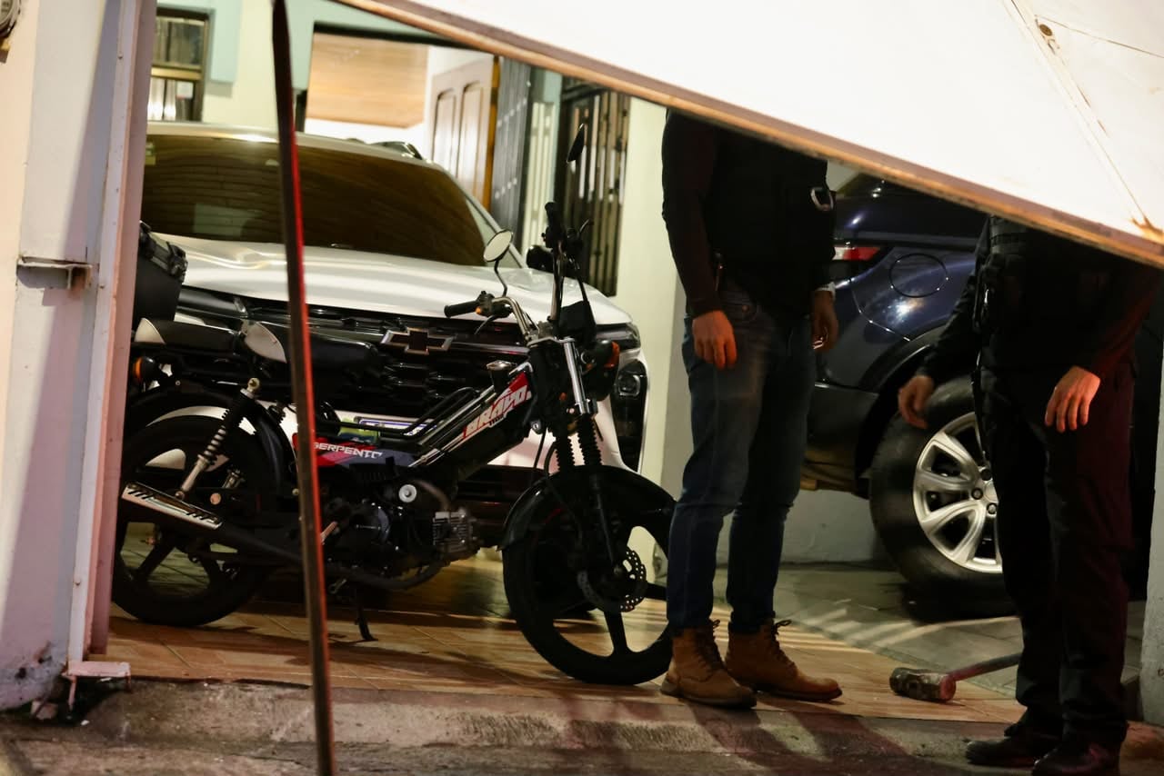 Carlos Barahona, de 24 años, jugador del Cartaginés y de la Selección Nacional de fútbol, fue detenido este miércoles 14 de octubre por sus presuntos vínculos con préstamos extorsivos gota a gota.