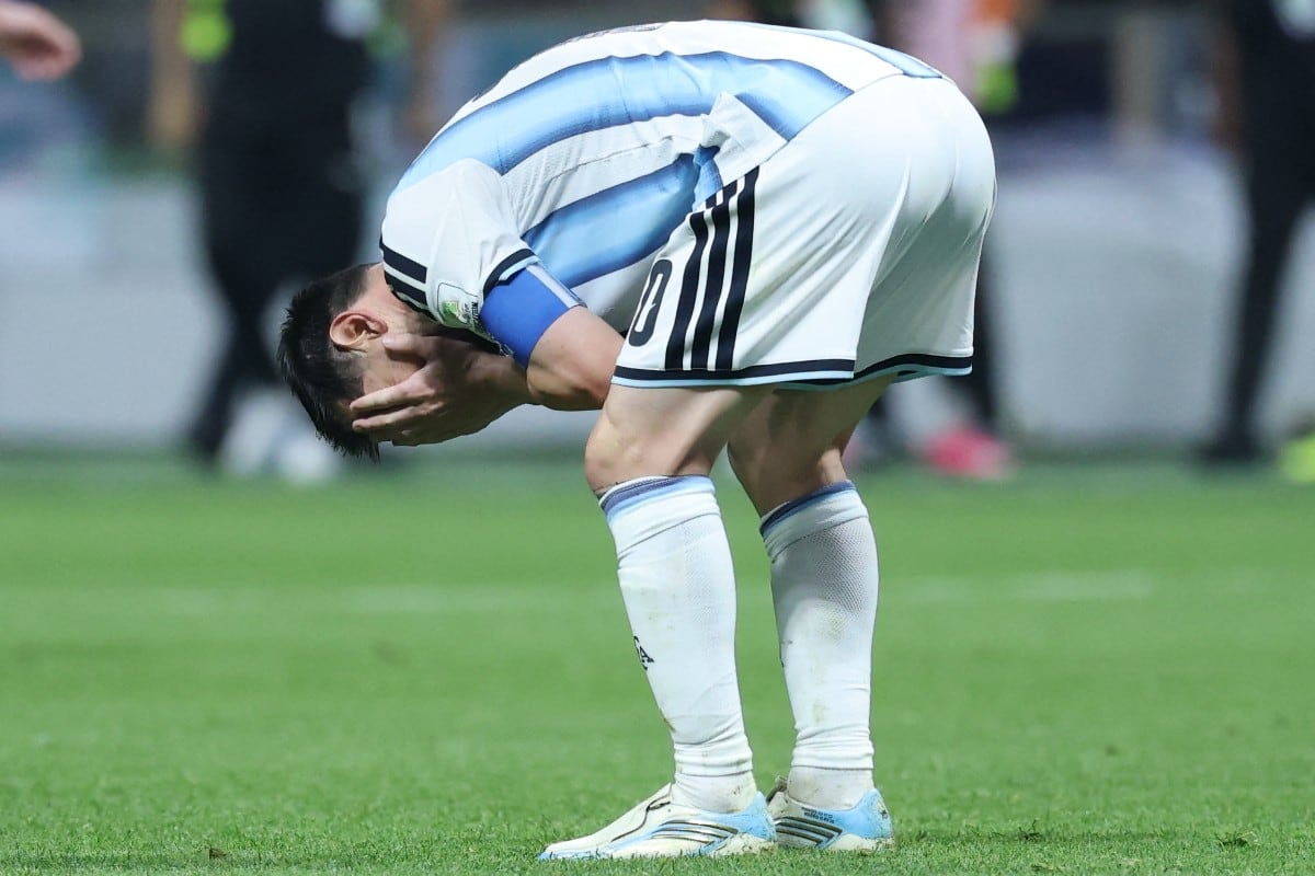 Lionel Messi terminó desconsolado en la victoria de Argentina en el Mundial 2026.