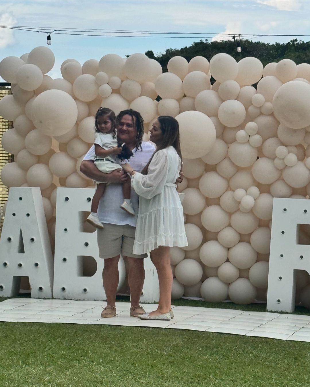 Hermanos Choché y Natalia Romano y su familia