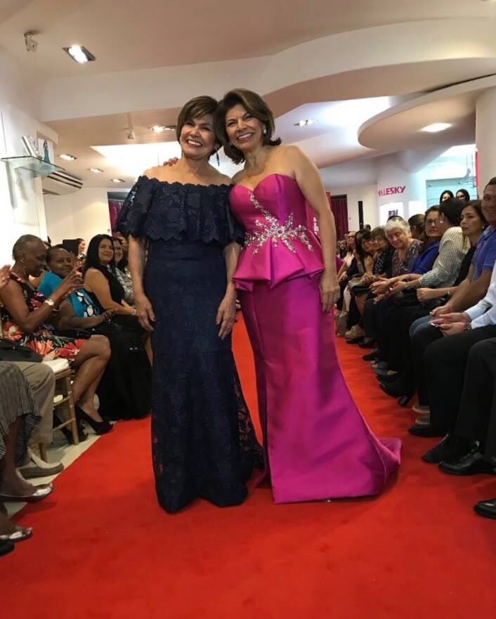 La expresidenta del país, Laura Chinchilla Miranda (2010-2014) celebró el 6 de julio el cumpleaños 85 de su mamá, Emilse Miranda, pero juntas se ven como hermanas