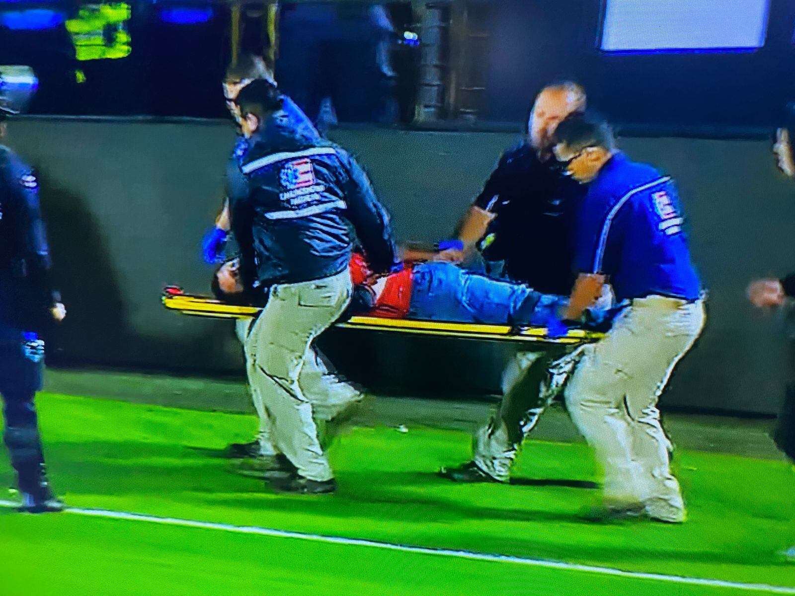 Altercado en la final entre la Liga y Herediano. Imagen Futv