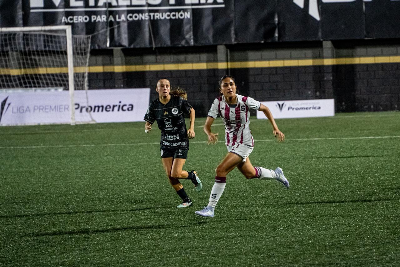 Semifinales fútbol femenino.