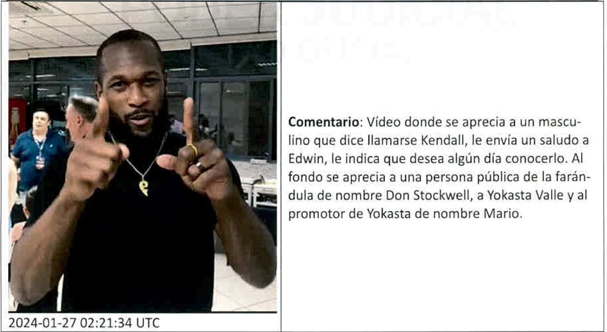 Según el expediente, Waston aparece en un video enviándole un video a alias Sobrino.