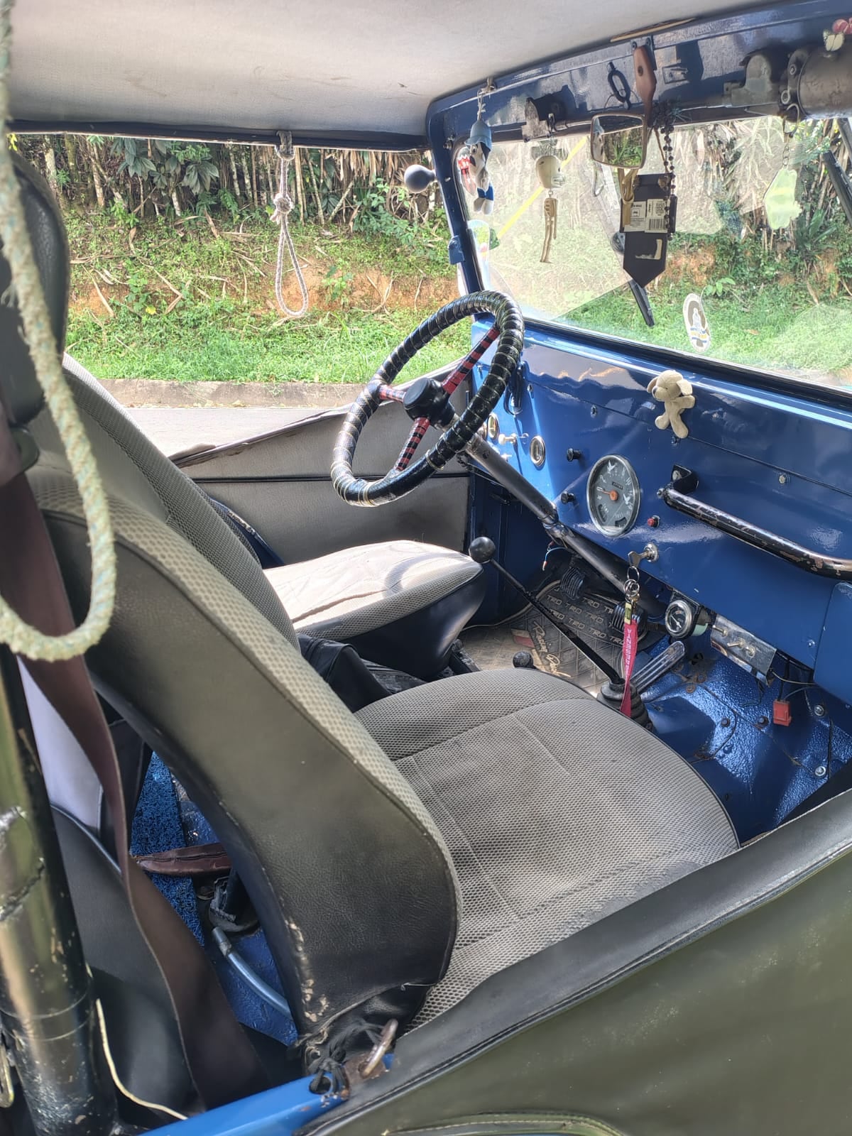 Un Jeep Willys de 1967 escogió a don José Ángel Corrales para que fuera su dueño por siempre y para siempre.