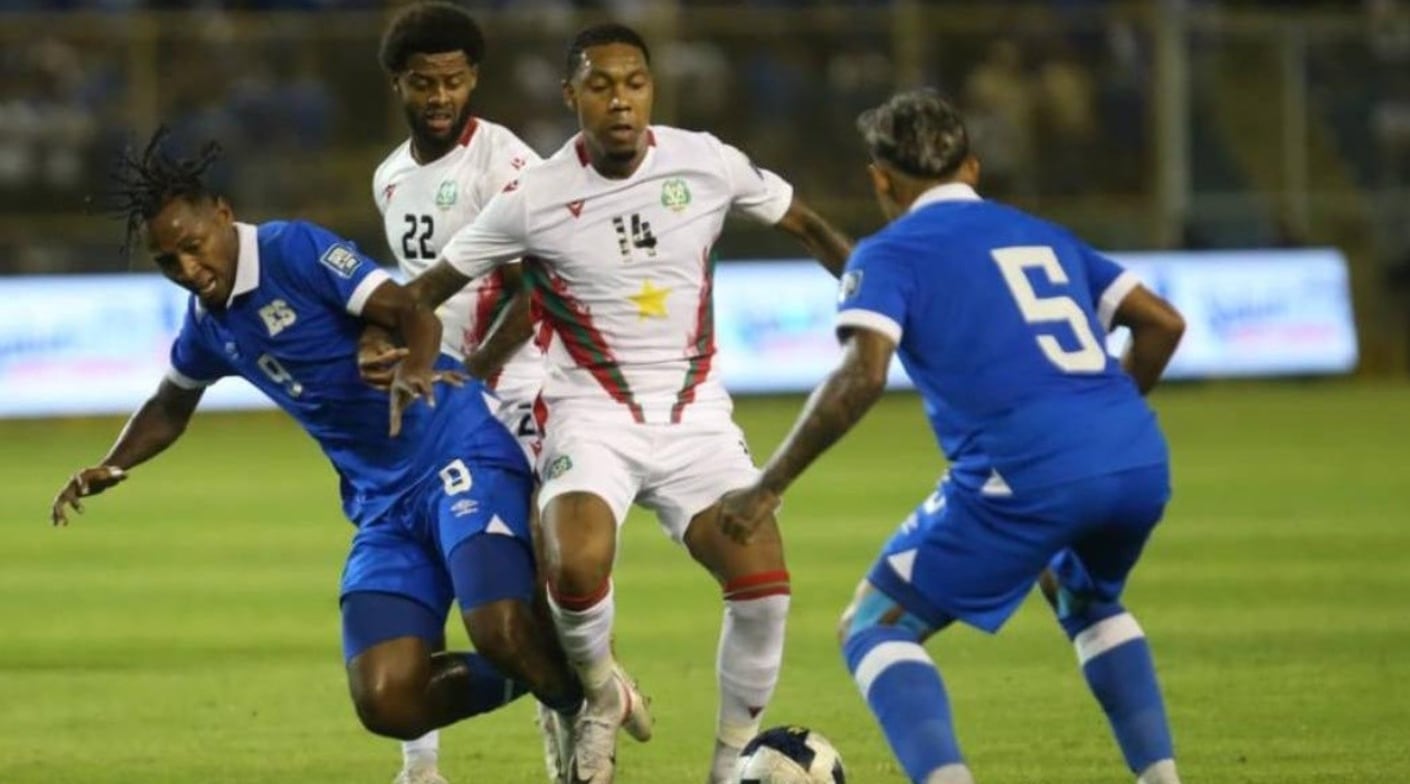 El Salvador vs Surinam. Eliminatoria Copa del Mundo 2026. Fotos tomadas de El Gráfico, El Salvador.