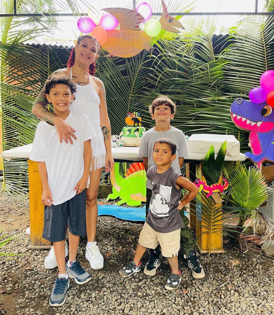 Marisol contó que con su trabajo en redes sociales saca adelante a sus tres hijos. Foto autorizada por Marisol Gómez.