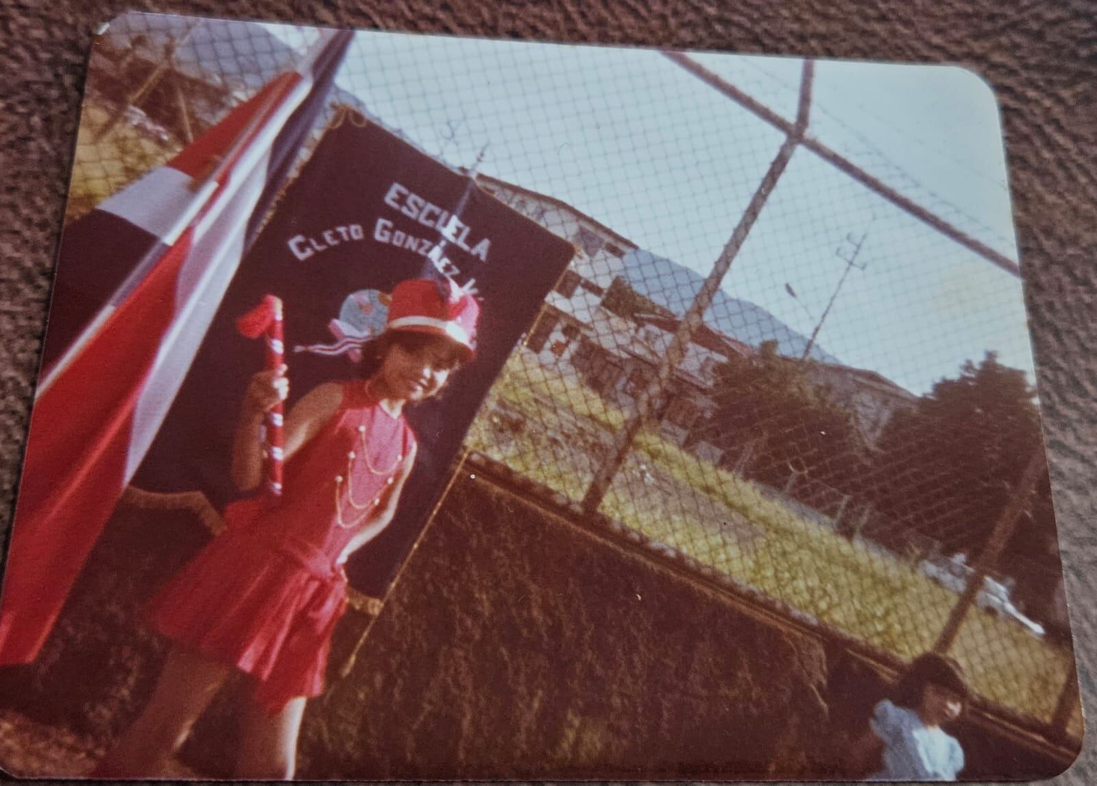 Susana Corrales Mejías, una herediana de pura cepa, lleva 51 años de vida marcados por desafíos, lágrimas y, sobre todo, una fe inquebrantable.