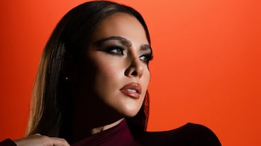 Karina Ramos sorprende al aparecer muy bien acompañada en una alfombra roja