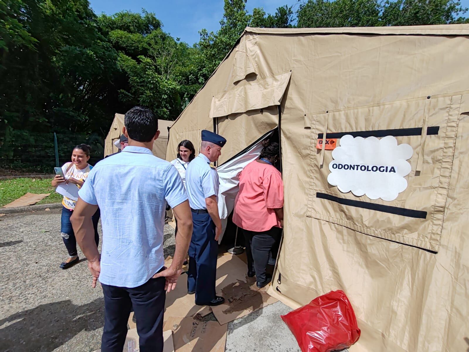 Médicos estadounidenses visitaron Limón para atender pacientes ticos