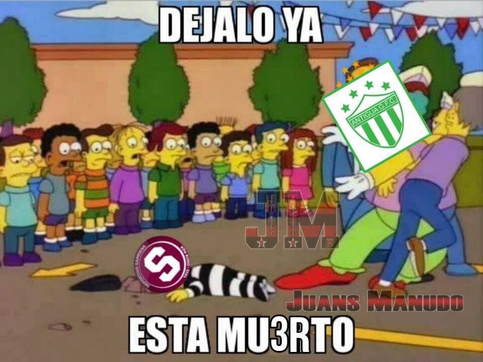 Saprissa Memes