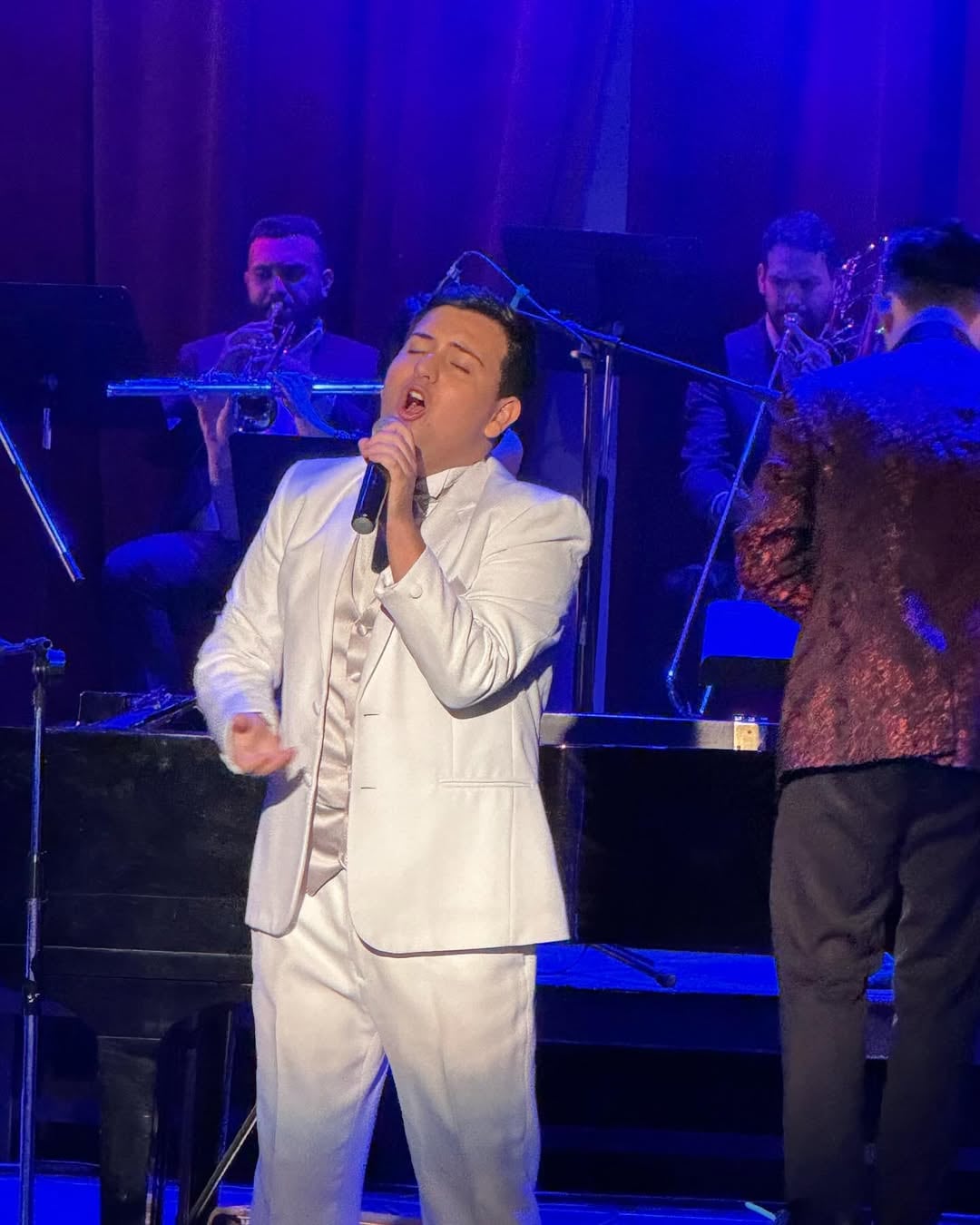 James Angulo, cantante y exparticipante de Nace una estrella.