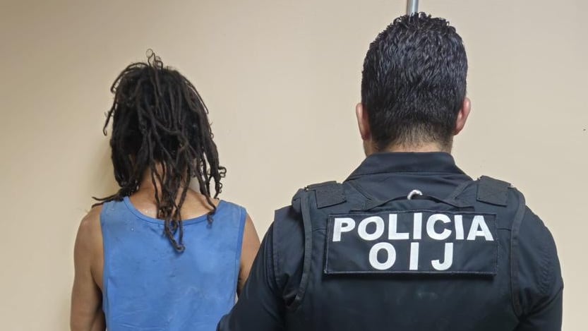 Un hombre de apellido Forbis, conocido con el alias de Zapatero, es señalado como un asesino serial de Limón, la captura ocurrió el 29 de abril del 2026. Foto: Fiscalía