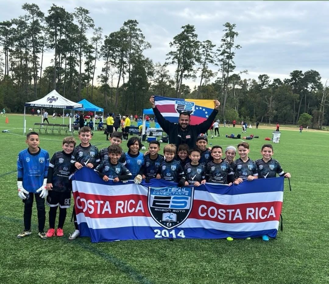 La academia de Edson Soto contó con los hijos de Keylor Navas y Kendall Waston en la Copa Rayados. Foto: Instagram Fútbol Consultants Edson Soto