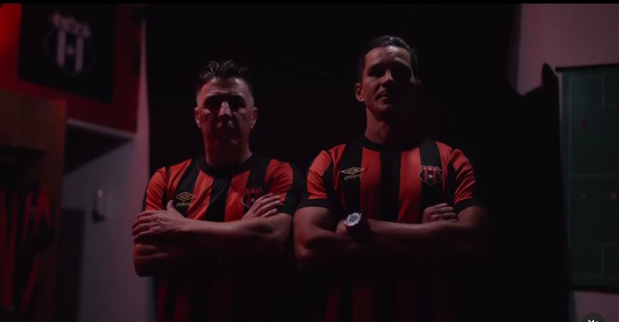 Camisa histórica de Alajuelense