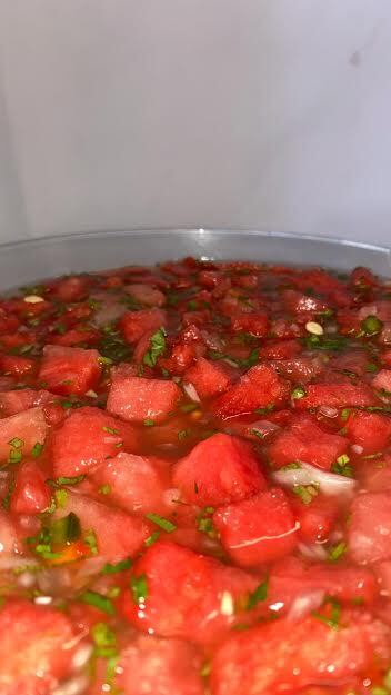 El Pato enfrenta la crisis con negocio familiar