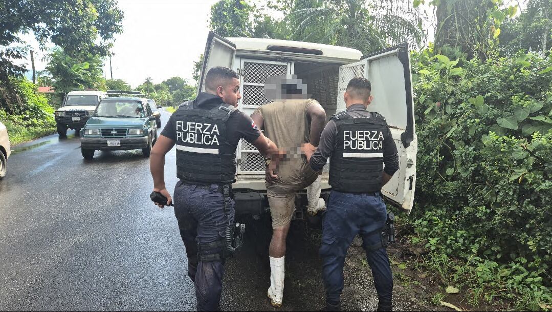 El privado de libertad fue detenido tres horas después en Pococí