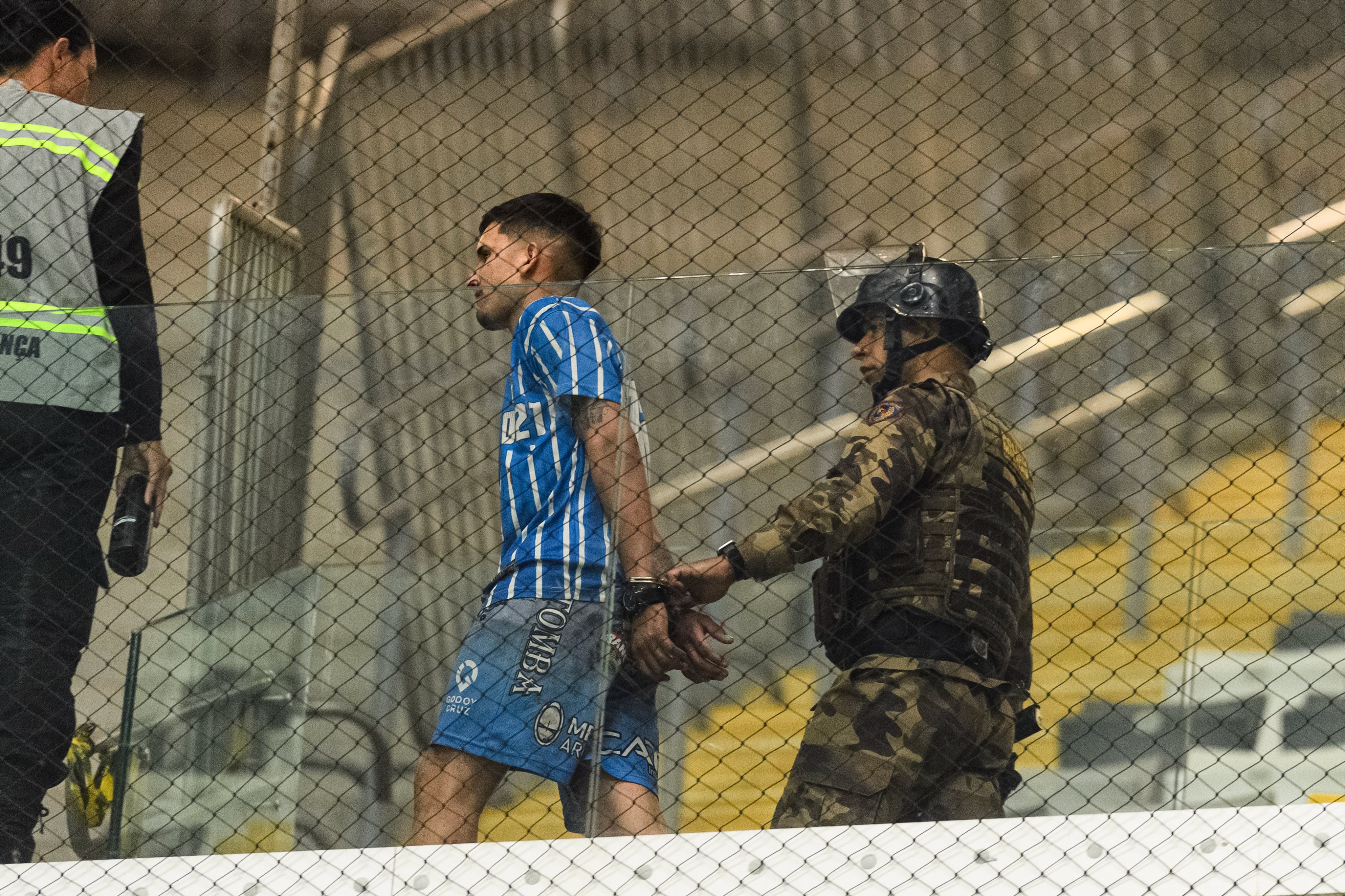 Aficionados de Godoy Cruz reciben brutal paliza en Brasil