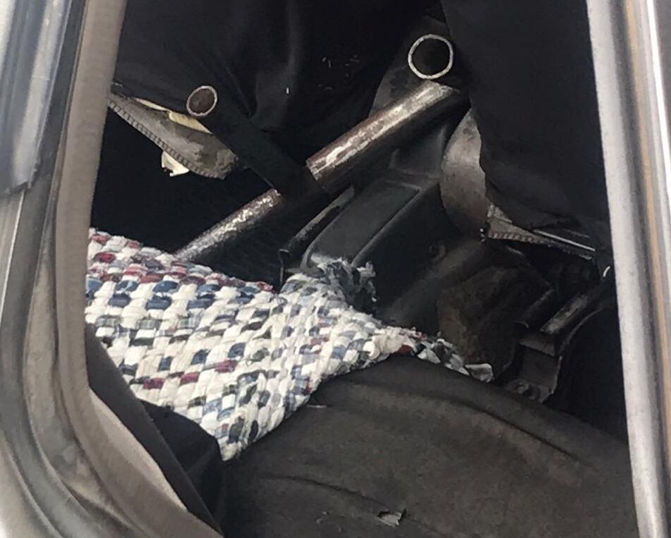 Detienen a 6 sospechosos de asaltar minisúper en Orotina. Foto Andrés Garita.