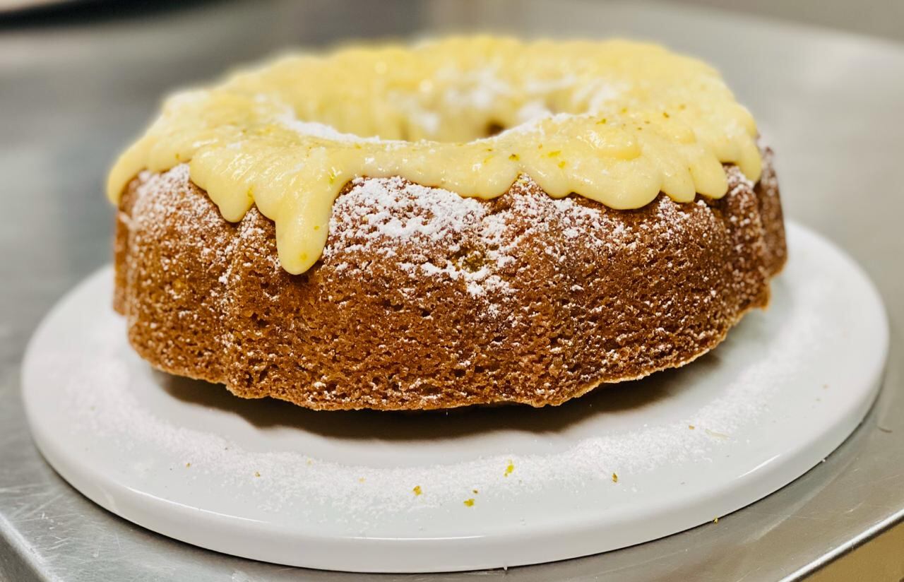 Receta para preparar queque de zanahoria. Cortesía chef Candy Zamora.