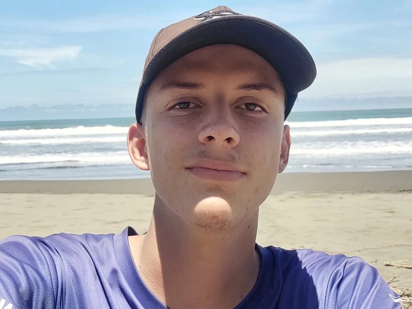 William Sanborn, de 18 años, conducía el carro que chocó contra la vagoneta.