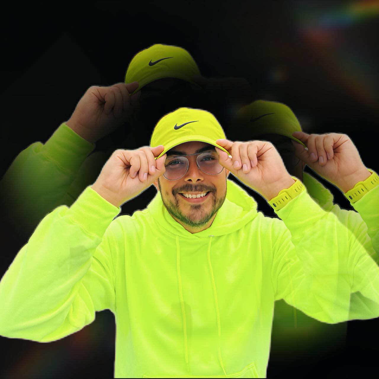 Carlos Crawford Pérez, mejor conocido en el ámbito musical cristiano como “Consejero”, vive uno de los momentos más grandes de su carrera: ser parte de un disco prenominado a los Latin Grammy Awards 2025 en la categoría de Género Cristiano Urbano.