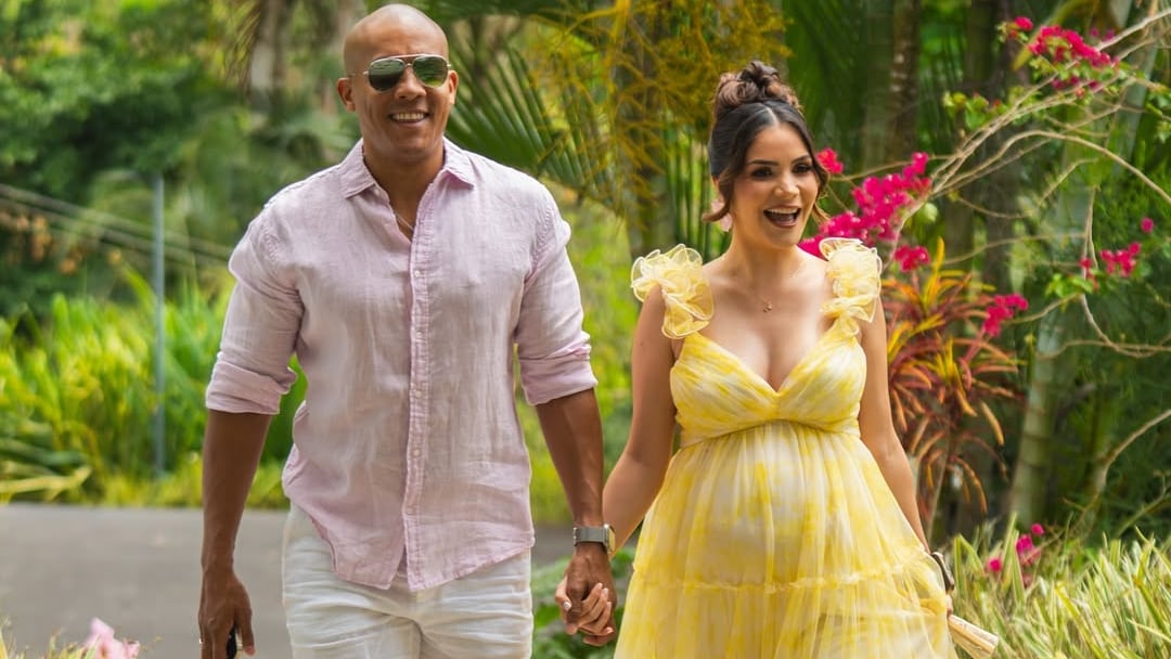 El momento más ansiado en las vidas de Greivin Morgan y su esposa Sheiris Montero, ya les sopla a ambos en la nuca.