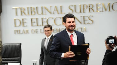 Arrestan a alcalde y vicealcaldesa de Mora, que estarían metidos en gran chanchullo