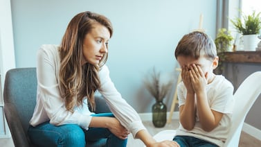 Estas señales silenciosas podrían alertar que su hijo sufre acoso, violencia o bullying y necesita ayuda