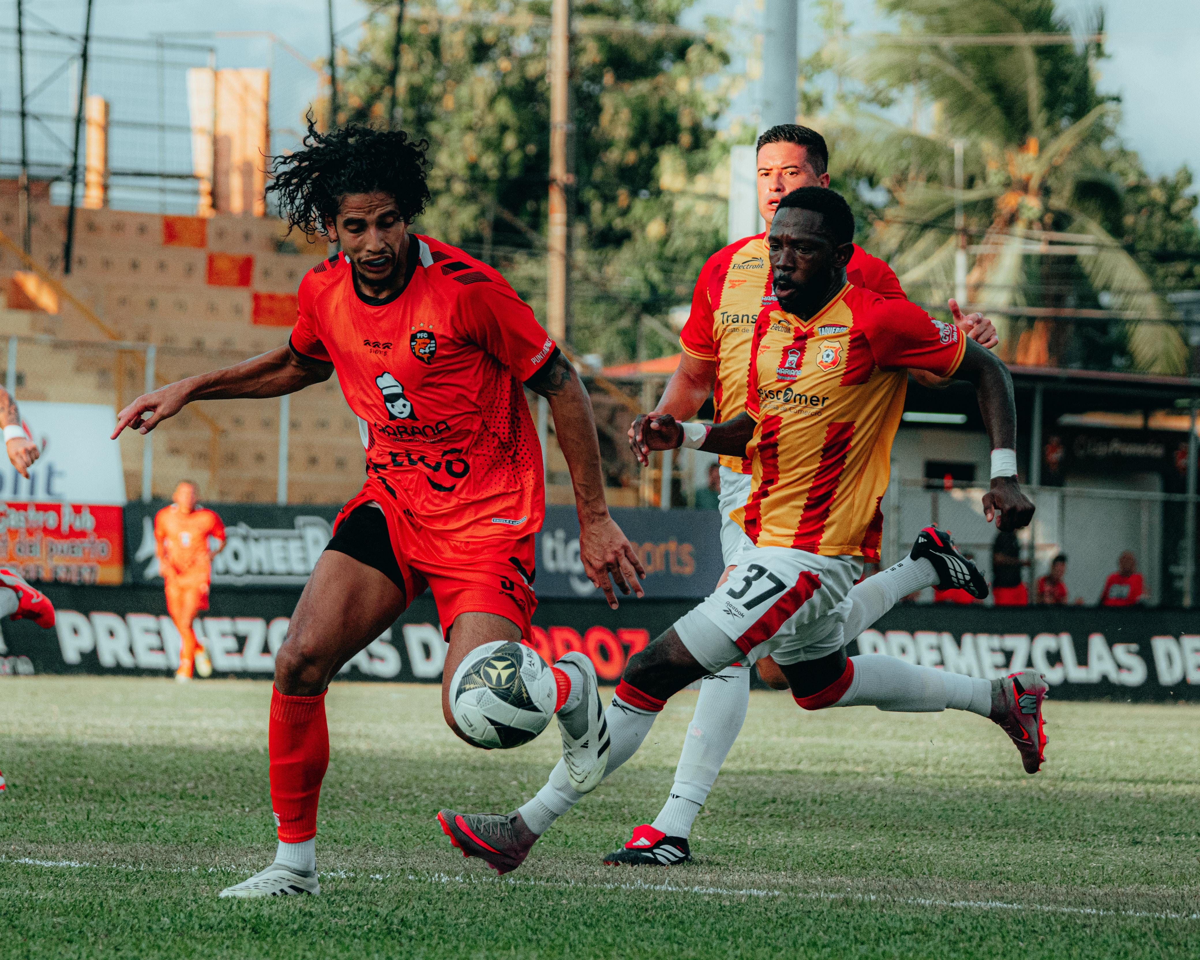 Puntarenas FC vs. Herediano
Torneo Clausura 2026
Renzo Carballo
Keysher Fuller
5 de abril del 2026
Cortesía: Joseph Moya/Puntarenas FC