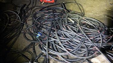 Banda usó manguera de más de un kilómetro de largo para darle por la jupa a Recope