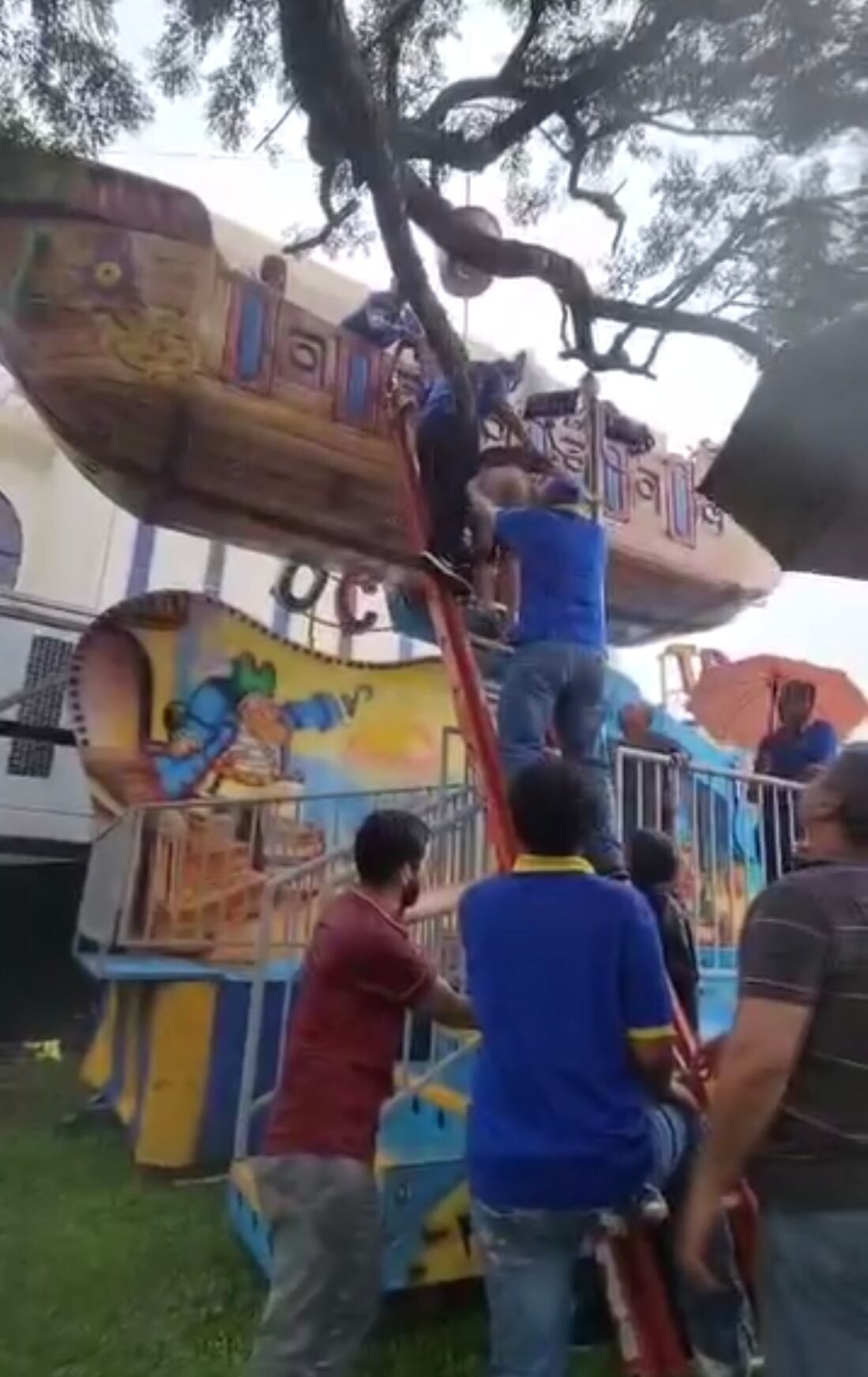 Emergencia en juego mecánico en las fiesta de Tilarán 2024