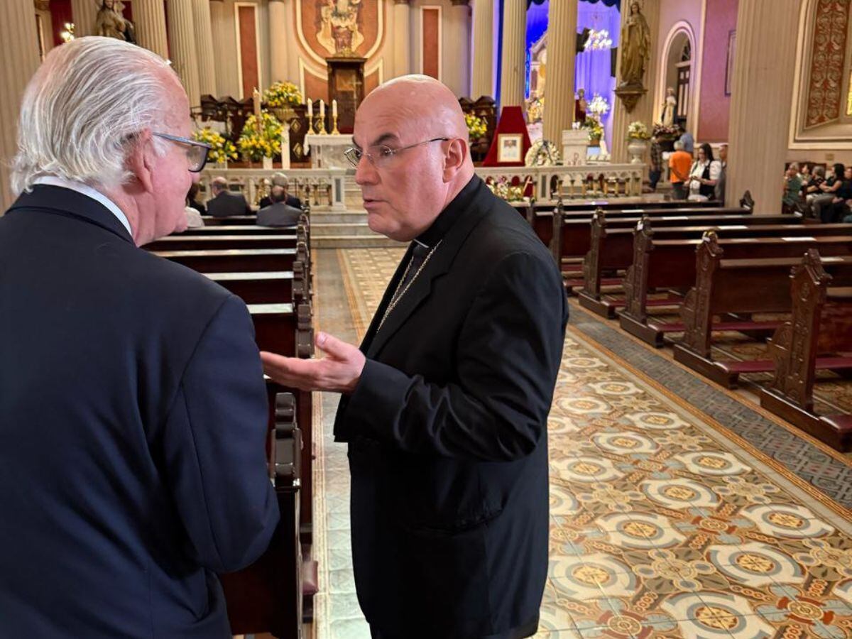 El monseñor José Manuel Garita tuvo el lujo de compartir con el papa Francisco en siete ocasiones.