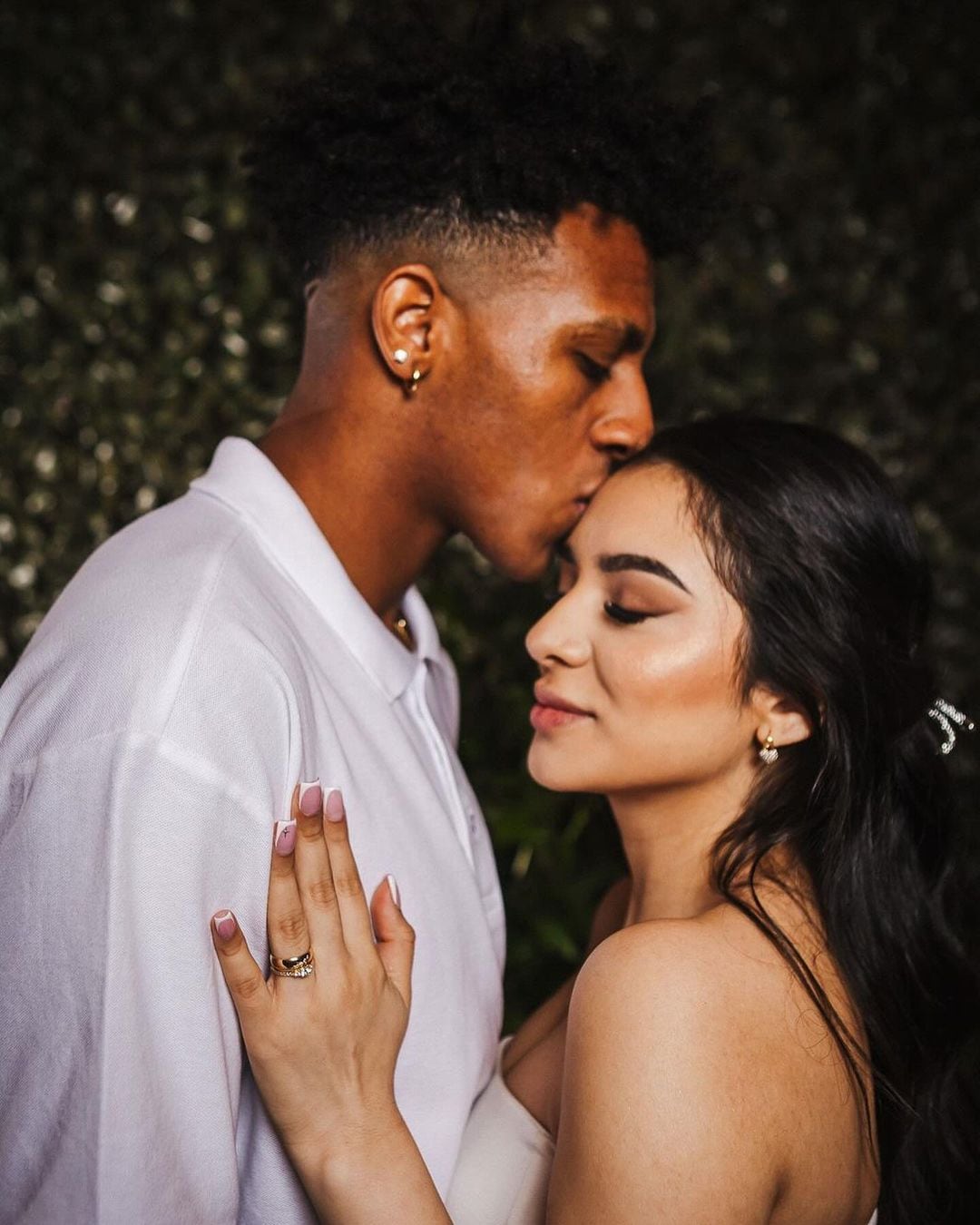 Esta fue una de las fotos que usó Josimar Alcócer para anunciar su matrimonio.