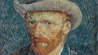 (Video) Turista rompe silla “Van Gogh” con cristales en Verona y todo queda grabado