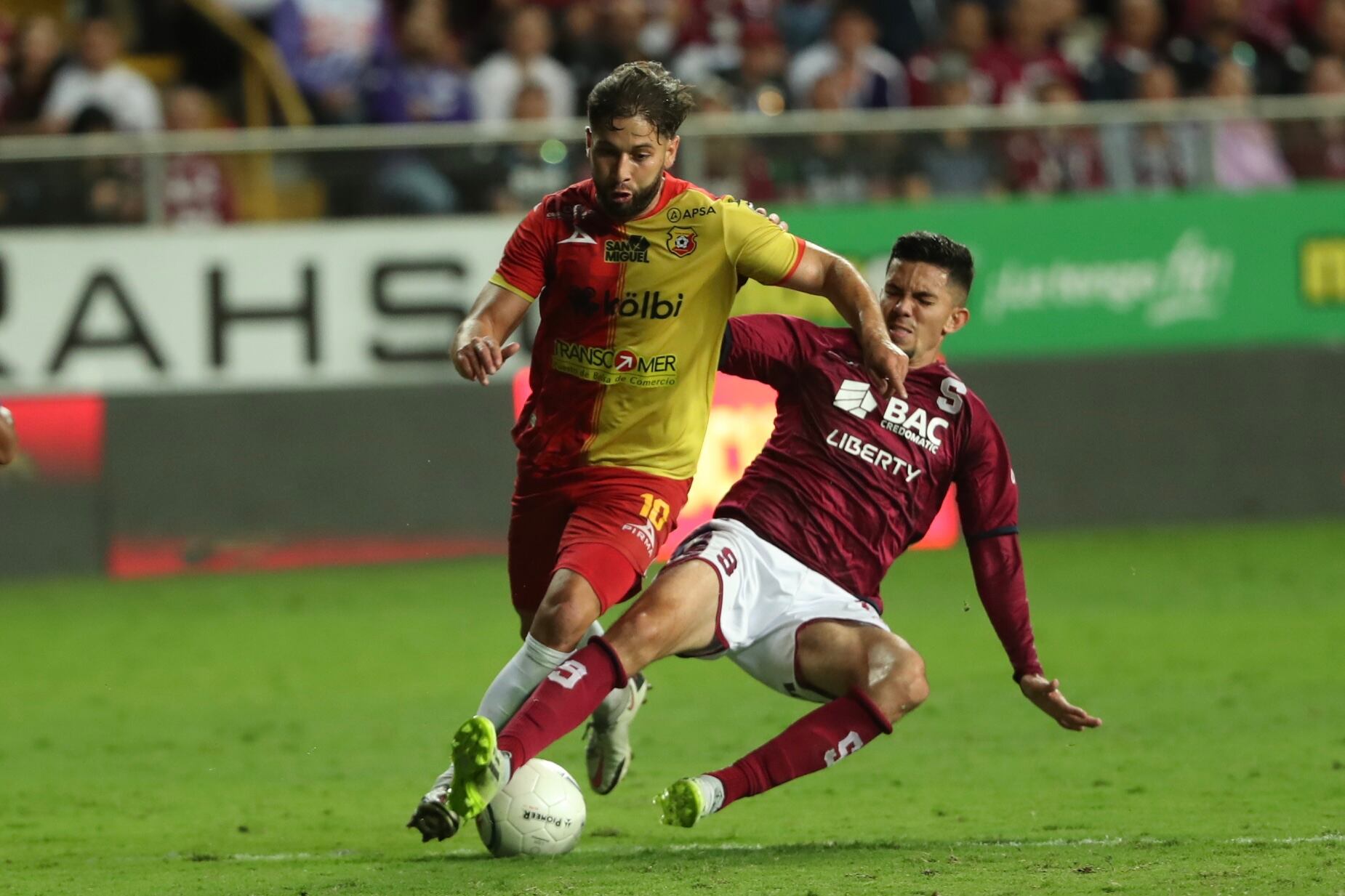PIE DE FOTO
17/12/2023, San Jose, Tibas, Estadio Ricardo Saprissa, partido de vuelta de la final del torneo de apertura 2023 entre el Deportivo Saprissa y el Club Sport Herediano.