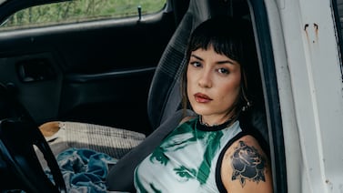 Ella es Canina: la cantante costarricense que abrirá el concierto de Cazzu