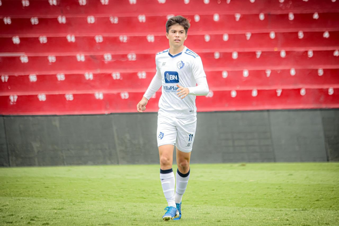 Juan Pablo Naranjo Meza juega en el Alto Rendimiento del Club Sport Cartaginés-