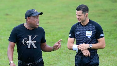 Comisión de arbitraje designó a un árbitro para el clásico que no le gustará a algunos