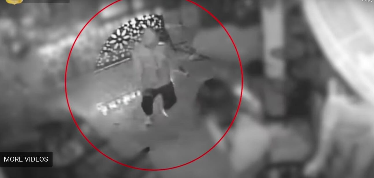 A los sicarios no les importó que hubieran otras personas en el bar al momento del ataque.