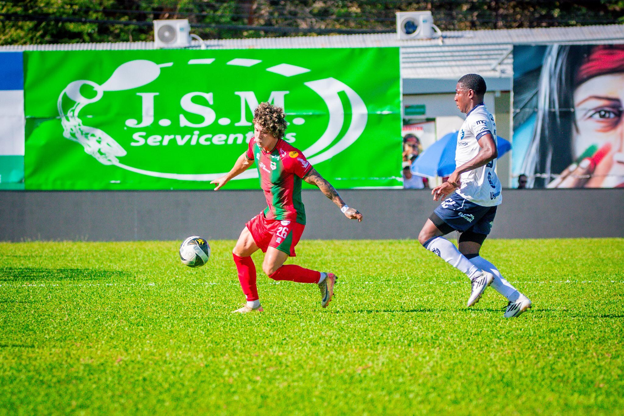 कार्थागिनिस ग्वानाकास्टेका, कोरेटागा स्टेडियम