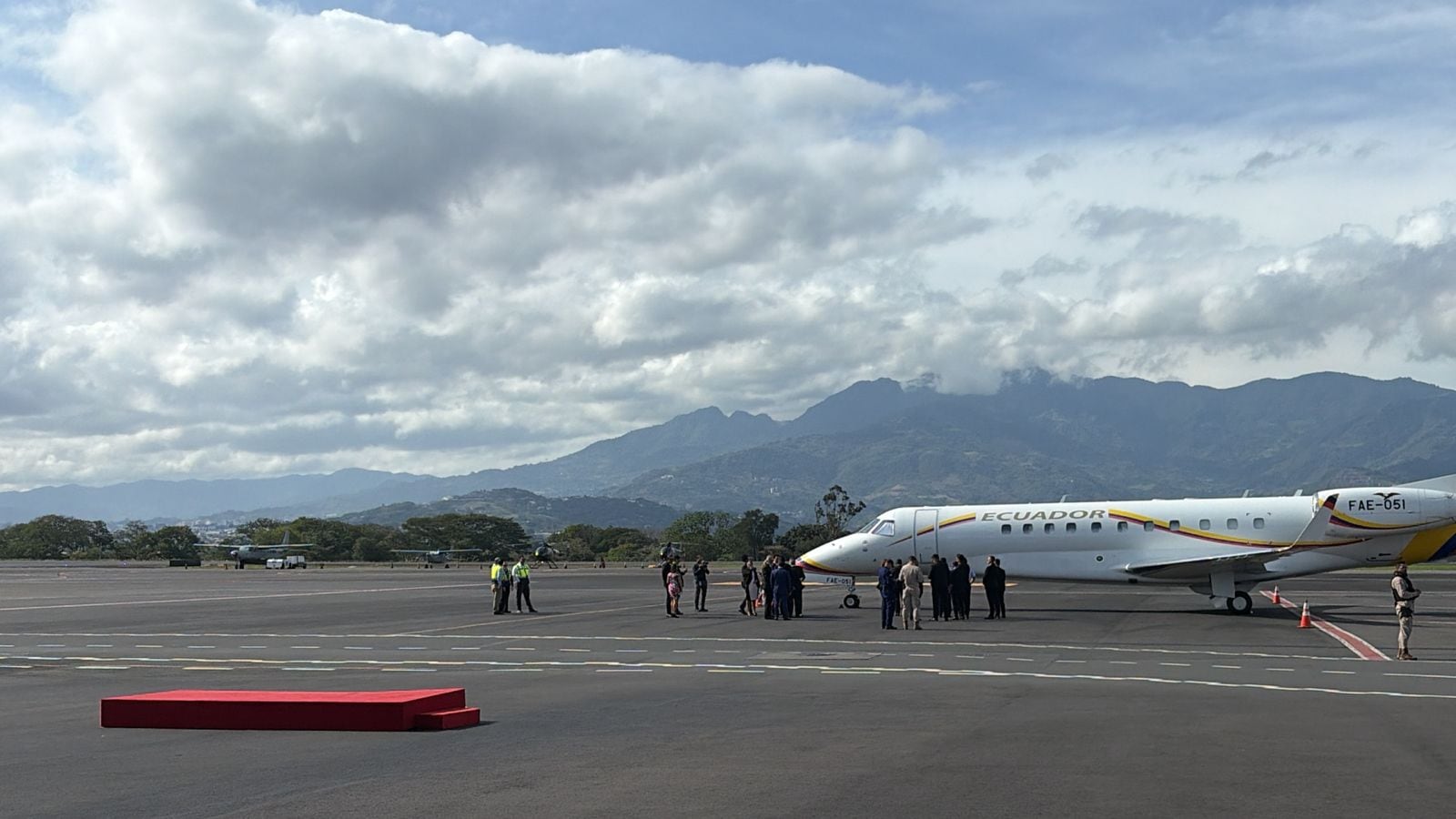 La vicepresidenta de Ecuador, María José Pinto, lleva a Costa Rica en representación de Daniel Noboa para el traspaso de poderes.