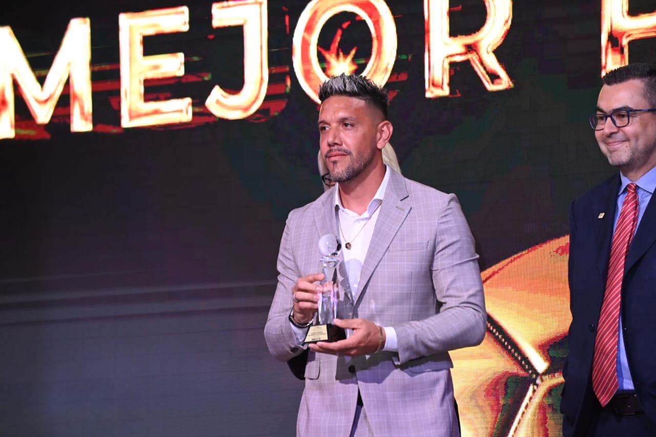 Leonel Moreira Premios Unafut