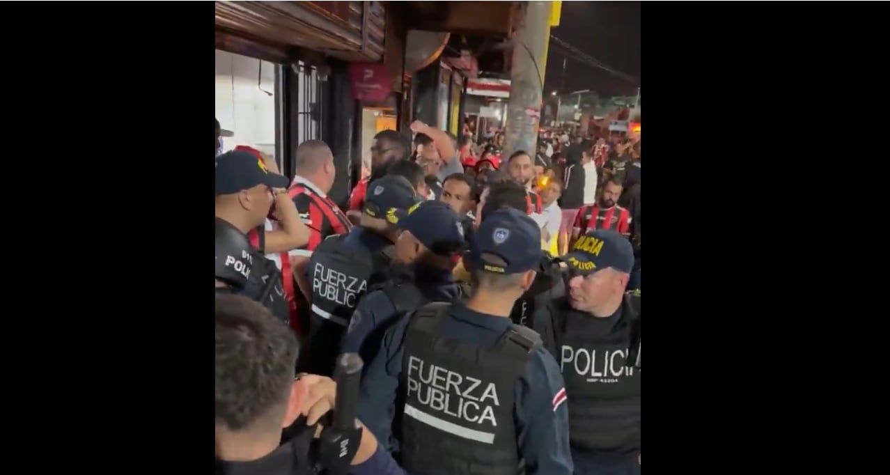 Kevin Sancho fue  asistido por la policía cuando sucedió el intento de robo.