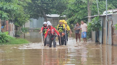 Fuertes lluvias continuarán y ya hay 331 personas en albergues
