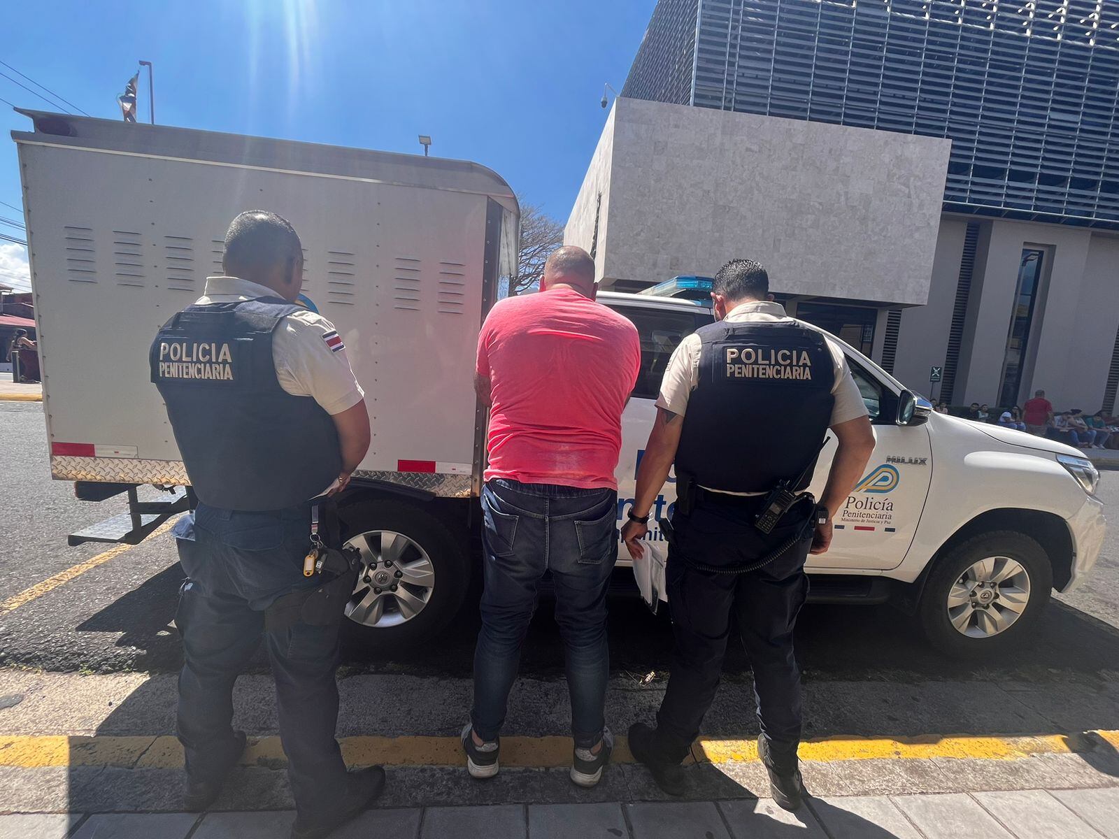 Los tres oficiales penitenciarios fueron detenidos en lo que va de esta semana. Foto Ministerio de Justicia.